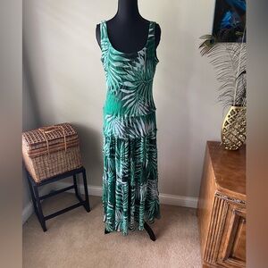 Nine West Green Sleeveless Maxi Sundress size 8